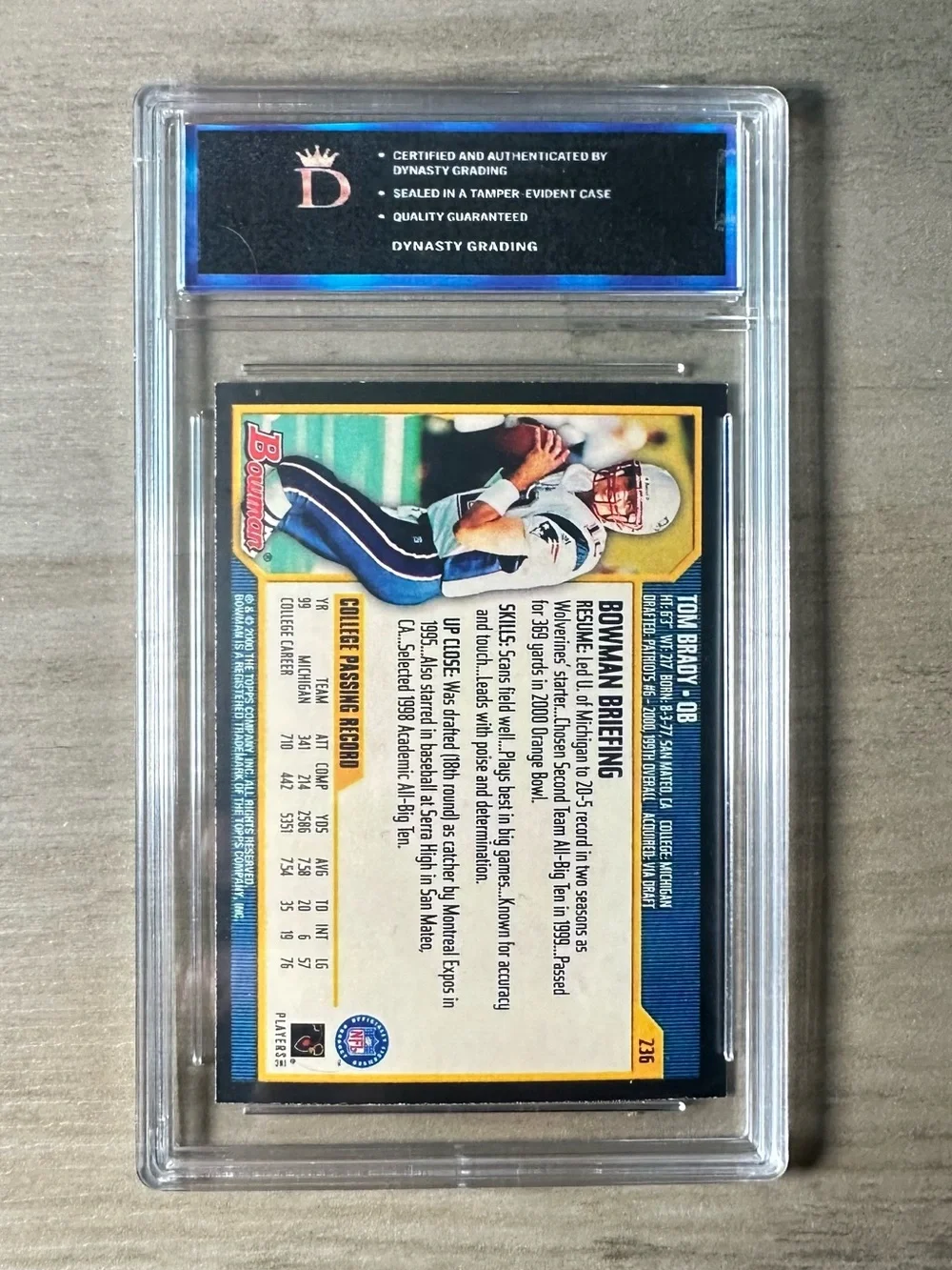 Tom Brady Signed Rookie Gem Mint 10 2000 Bowman Chrome Novelty Card.